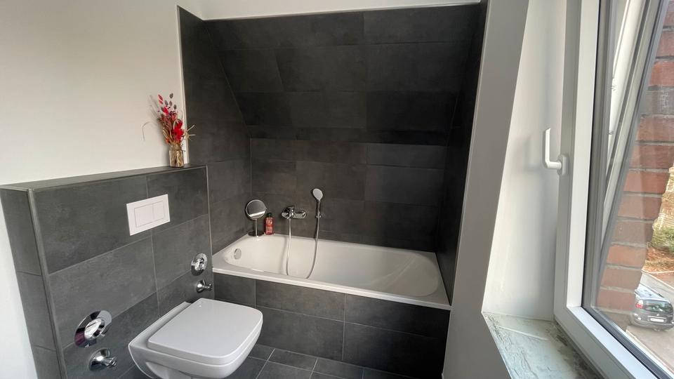 Dachgeschoßwohnung Oberhausen Alsfeld - 3.5 Zimmer, 83 m&sup2;, 908&euro; | Angebot:24631691