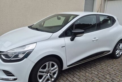 Renault Clio 15.000 km 8.500 &euro; Oberhausen 46149