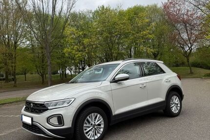 VW T-Roc 26.000 km 25.900 &euro; Marl 45768