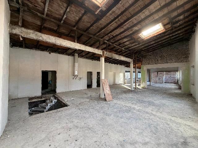 Schnäppchen für Handwerker zum Wohnen und Arbeiten zimmer