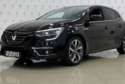 Renault Megane 89.248 km 8.900 &euro; Oberhausen 46149