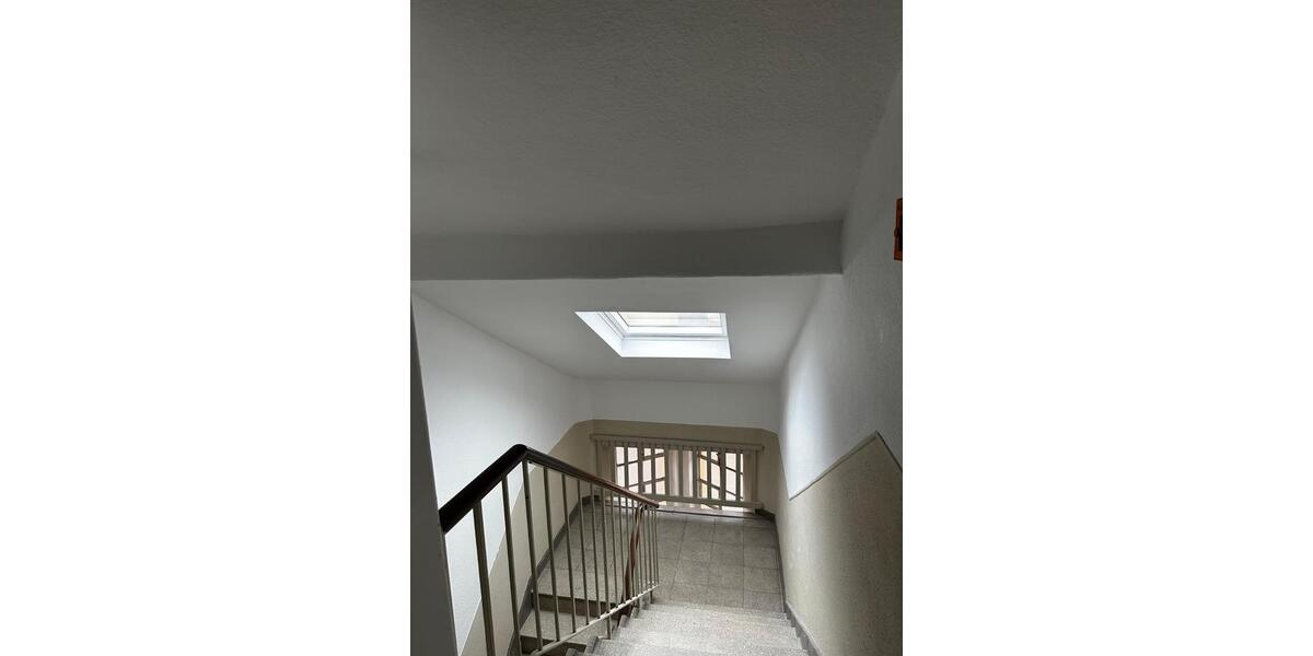 Dachgeschoßwohnung Wuppertal Arrenberg - 1 Zimmer, 43 m&sup2;, 389&euro; | Angebot:25755288