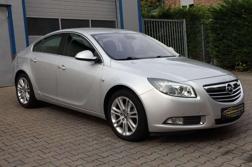Opel Insignia 114.000 km 7.990 € Oer-Erkenschwick 45739