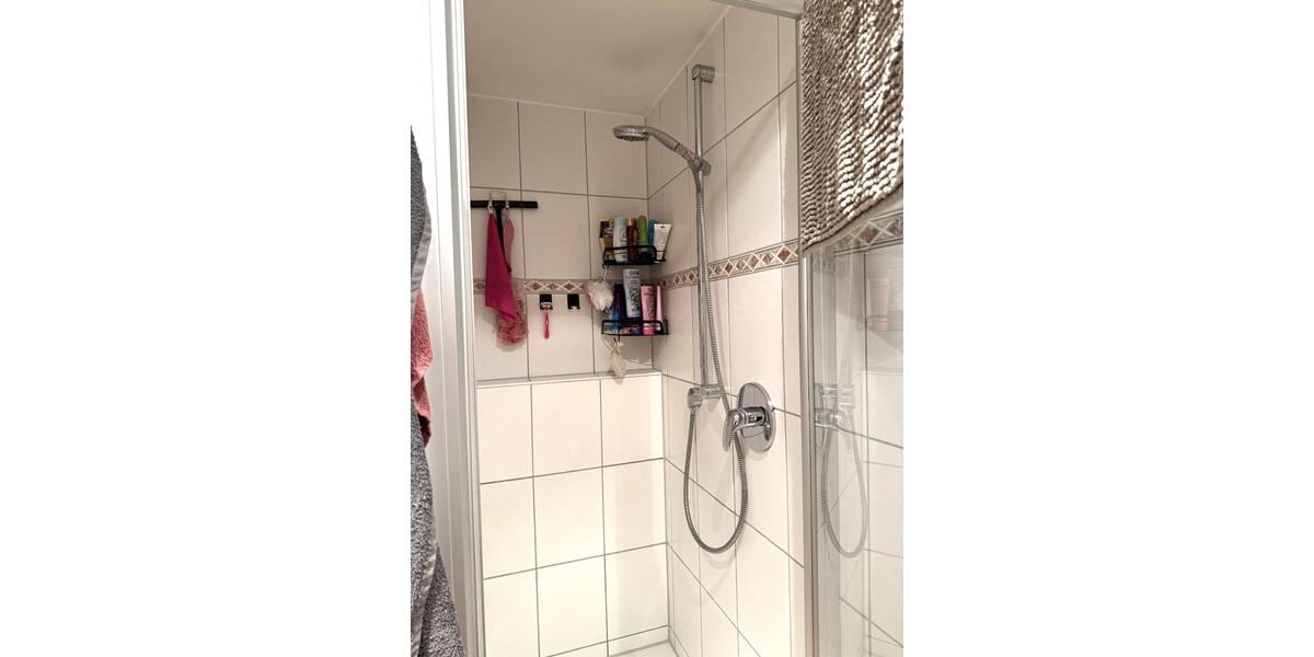 Dachgeschoßwohnung Essen Stadtbezirk IV - 3 Zimmer, 85 m&sup2;, 795&euro; | Angebot:25749475