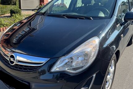 Opel Corsa 189.216 km 1.999 &euro; Oberhausen 46047