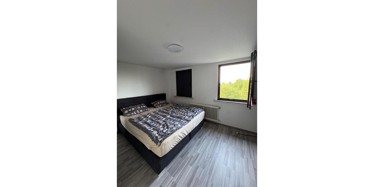 Dachgeschoßwohnung Hattingen Niederbonsfeld - 2 Zimmer, 64 m&sup2;, 650&euro; | Angebot:26505398