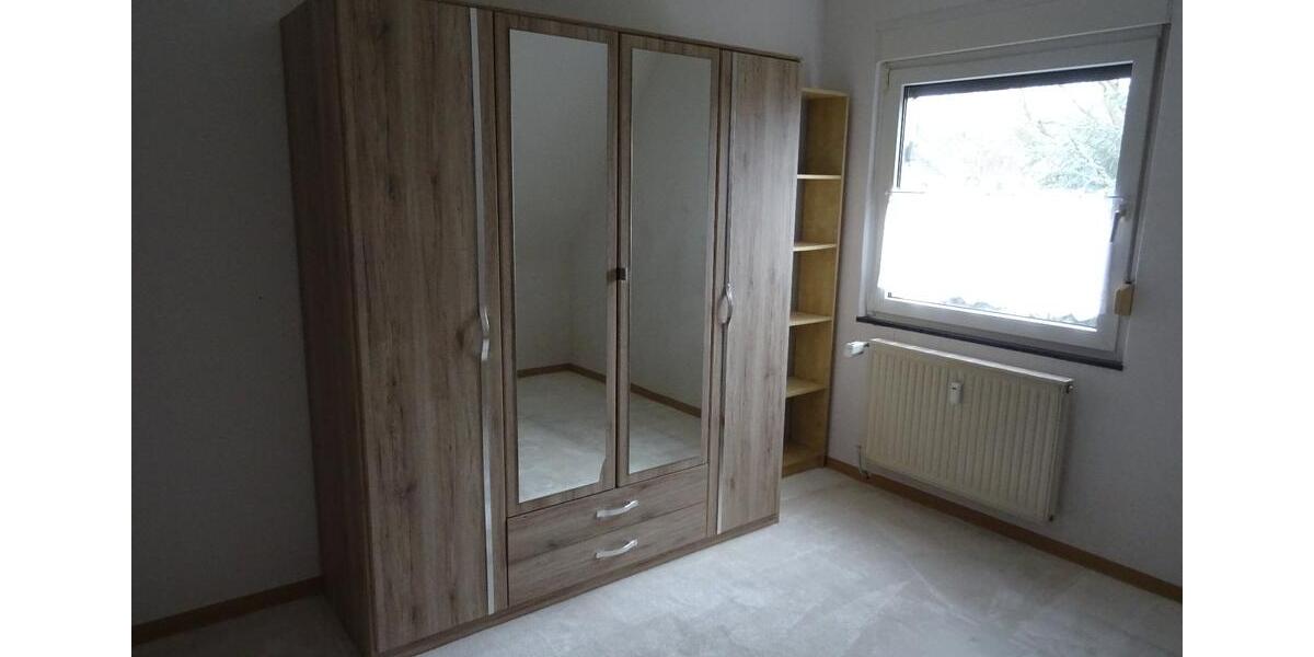 Dachgeschoßwohnung Schwerte - 3.5 Zimmer, 67 m&sup2;, 129.000&euro; | Angebot:27407904