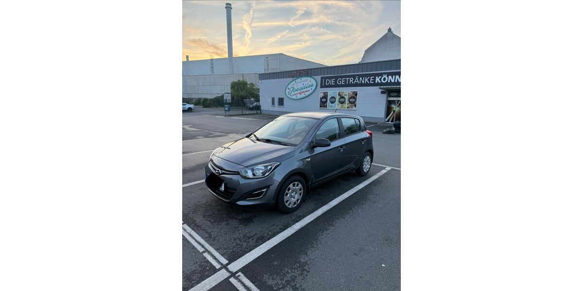 Hyundai i20 114.000 km 6.200 &euro; Dortmund 44137