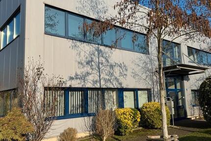 Bürofläche | 161 m² | M2 Gewerbegebiet zimmer