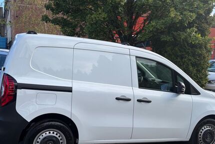 Renault Kangoo 8.300 km 13.190 &euro; Essen 45326