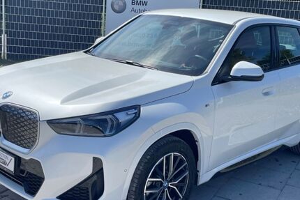 BMW iX1 17.713 km 47.590 &euro; Haltern am See 45721