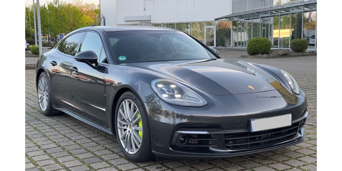 Porsche Panamera 62.000 km 79.000 &euro; Mülheim an der Ruhr 45478