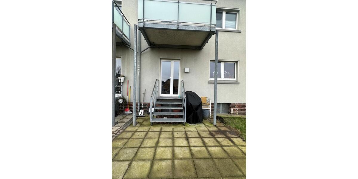 Bezugsfertige Wohnung - Einfach Möbel rein und Füße hoch! 2.5 zimmer