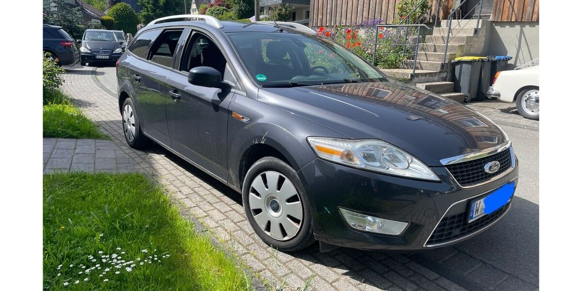 Ford Mondeo 131.000 km 2.900 &euro; Wuppertal 42287