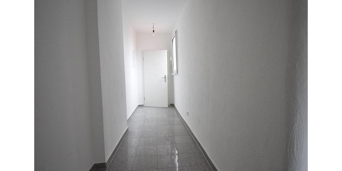 Altbaucharme in Kray! Gepflegte 2-Zimmer-Wohnung im DG zu vermieten 2 zimmer