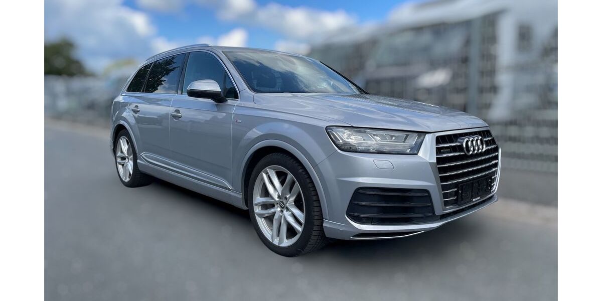 Audi Q7 190.000 km 25.800 &euro; Essen 45309