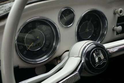 VW Karmann Ghia