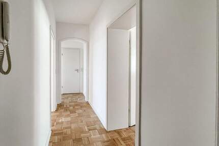 Wohnung Bochum Innenstadt - 3 Zimmer, 76 m&sup2;, 850&euro; | Angebot:25385555