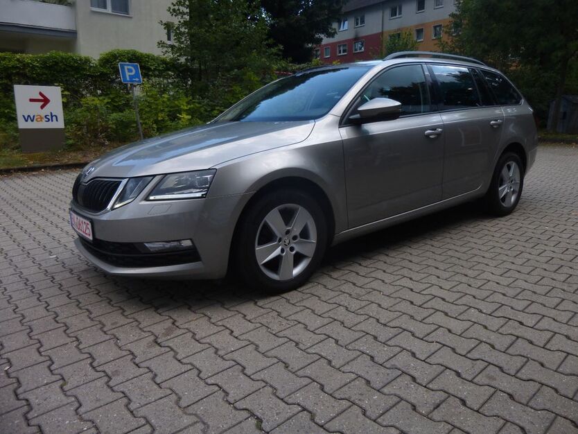 Skoda Octavia 290.000 km 7.844 € Witten 58453