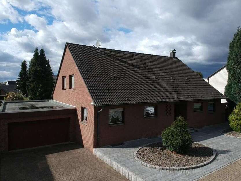 Haus zum Kaufen in Herne 690.000 € 400 m²