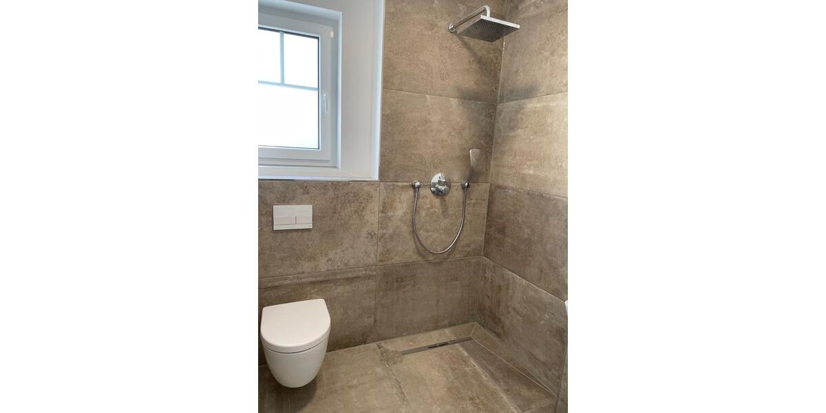 Etagenwohnung Holzwickede - 5 Zimmer, 134 m&sup2;, 2.200&euro; | Angebot:27571372