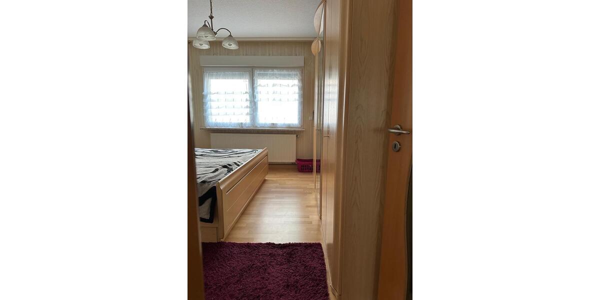 Etagenwohnung Bochum Bochum-Mitte - 4 Zimmer, 70 m&sup2;, 1.100&euro; | Angebot:26414588