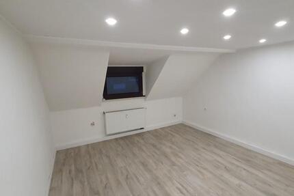 Attraktive, modernisierte Wohnung in ruhiger Lage – ab 1.3.26 2.5 zimmer