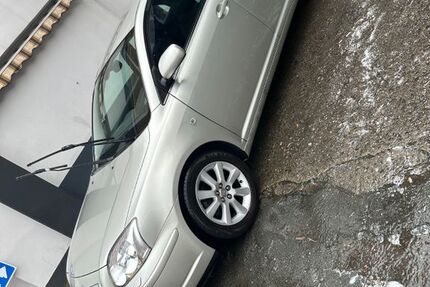 Toyota Avensis 96.900 km 4.800 &euro; Hagen 58119