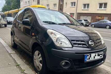 Nissan Pixo