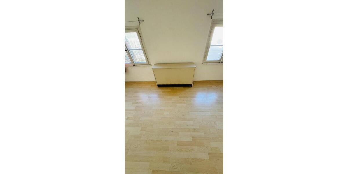 Gewerbefläche für Büro oder Seminarräume geeignet zu vermieten. zimmer