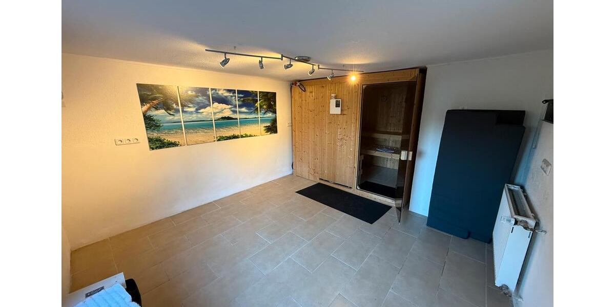 Einfamilienhaus Bochum Günnigfeld - 10 Zimmer, 242 m&sup2;, 650.000&euro; | Angebot:25255964