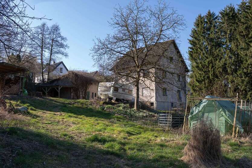 Haus zum Kaufen in Solingen 495.000 € 175 m²