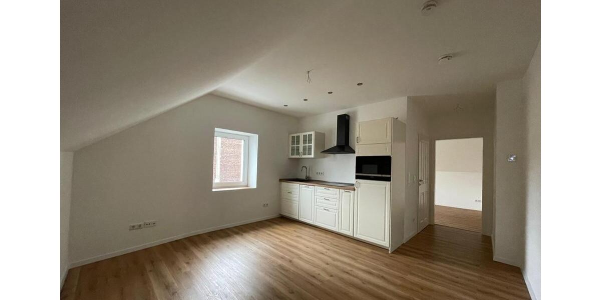 Dachgeschoßwohnung Hagen Dahl - 2 Zimmer, 35 m&sup2;, 480&euro; | Angebot:25648276