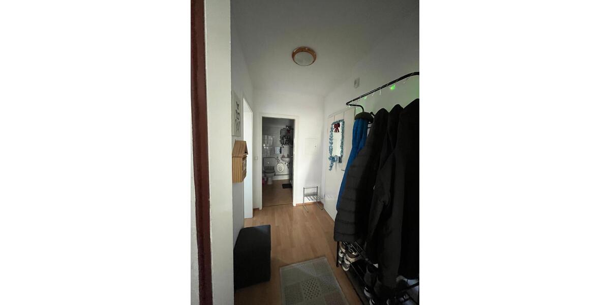 3-Zimmer möblierte WBS-Wohnung 3 zimmer