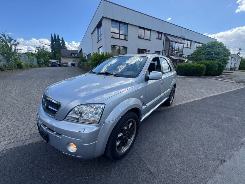 Kia Sorento 180.000 km 4.350 € Unna 59427