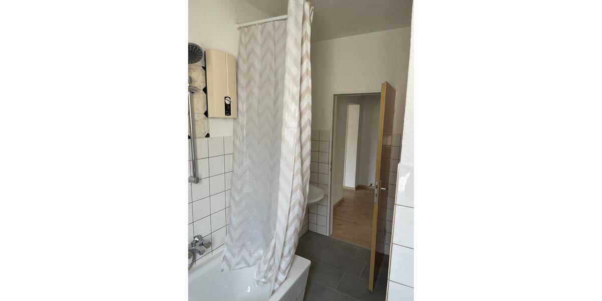 Etagenwohnung Gelsenkirchen Gelsenkirchen-Mitte - 1 Zimmer, 43 m&sup2;, 379&euro; | Angebot:25647905