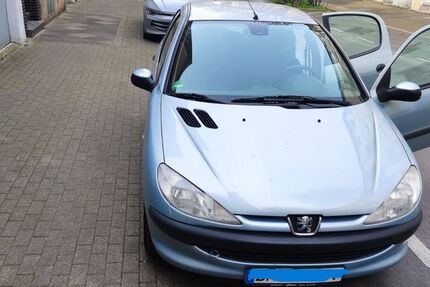 Peugeot 206 166.000 km 975 &euro; Dortmund 44139