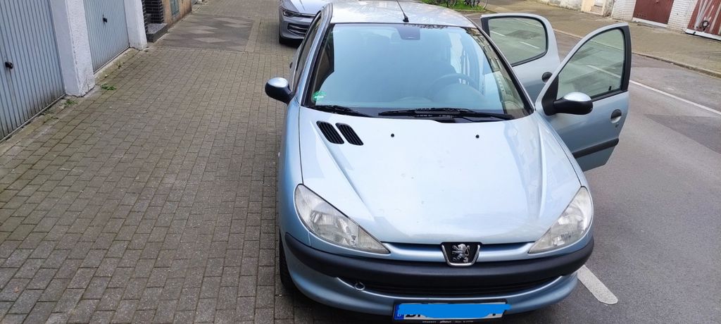 Peugeot 206 166.000 km 975 &euro; Dortmund 44139