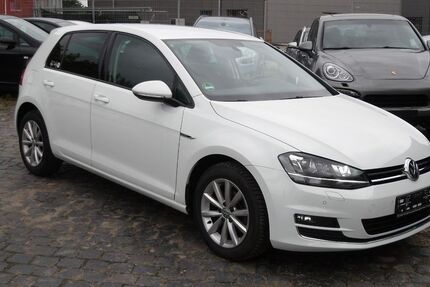 VW Golf 86.500 km 9.450 &euro; Lünen 44532