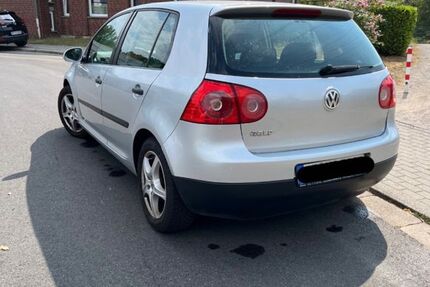 VW Golf 197.000 km 2.400 &euro; Herten 45699