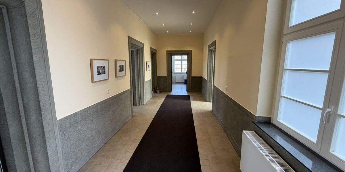 Gewerbeobjekt Hagen Hochschulviertel - 7 Zimmer, 243 m&sup2;, 2.900&euro; | Angebot:25566106