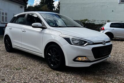 Hyundai i20 152.000 km 5.999 € Marl 45770