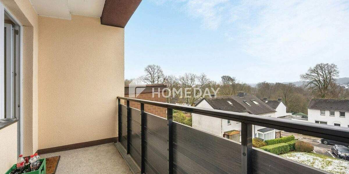 Etagenwohnung Essen Bergerhausen - 5 Zimmer, 103 m&sup2;, 229.000&euro; | Angebot:25695458