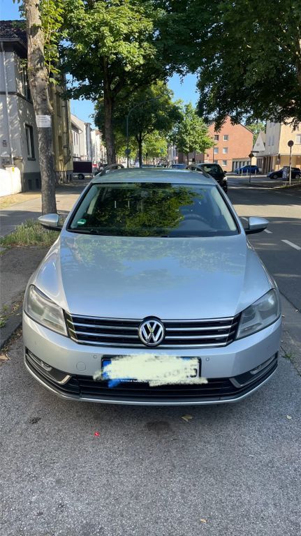 VW Passat 223.000 km 6.900 € Gelsenkirchen 45897