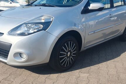 Renault Clio 39.998 km 8.490 € Essen 45326