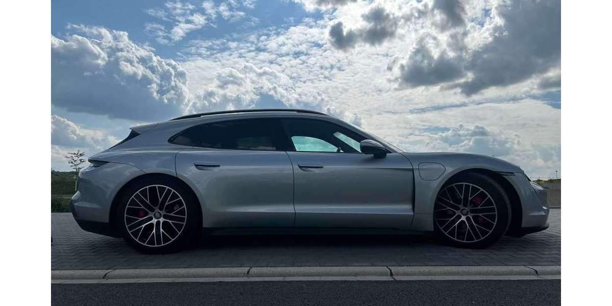 Porsche Taycan 21.900 km 72.500 &euro; Bochum 44803