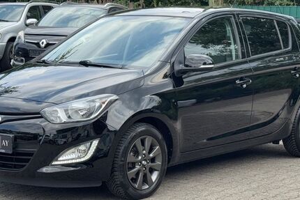 Hyundai i20 127.542 km 5.490 &euro; Recklinghausen 45665