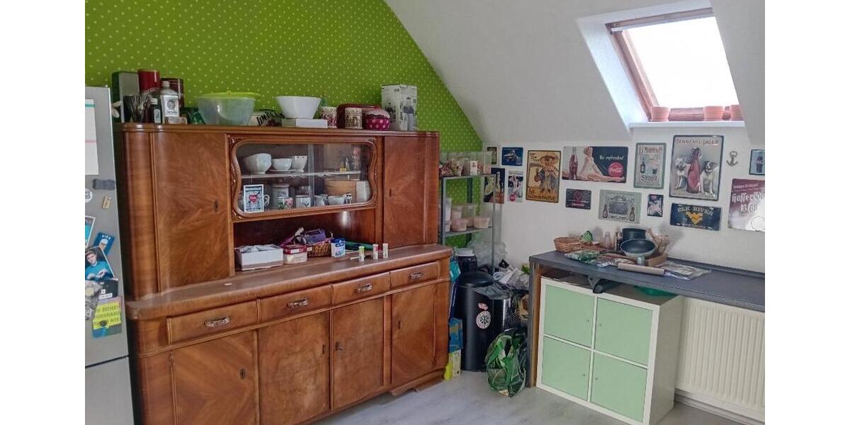 Dachgeschoßwohnung Oberhausen - 3.5 Zimmer, 100 m&sup2;, 195.000&euro; | Angebot:24979111