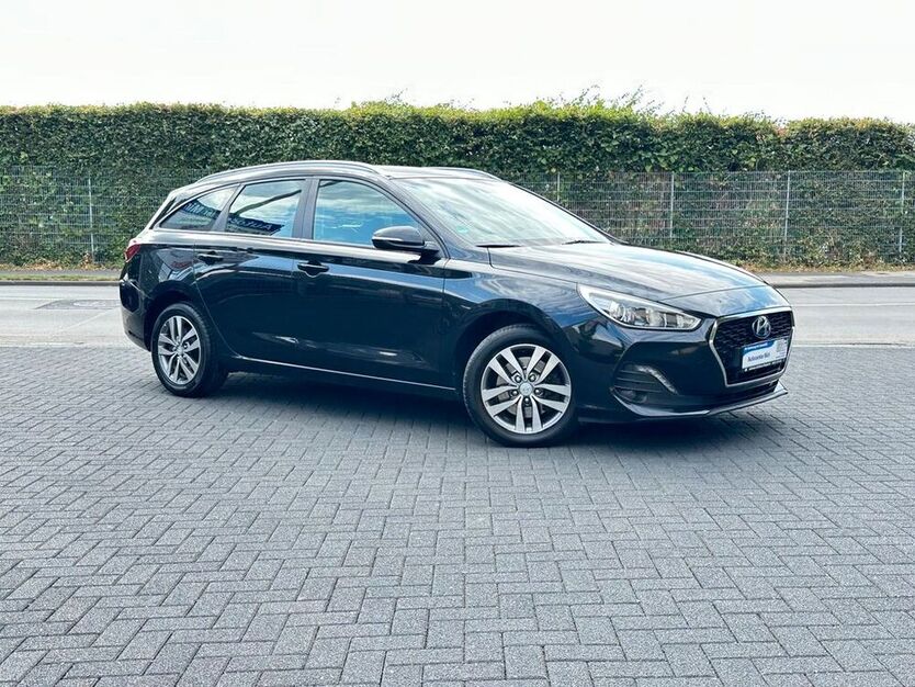 i30