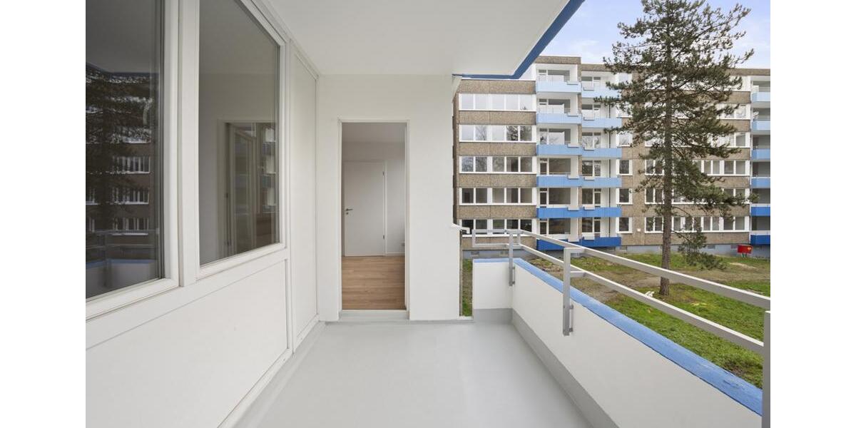 3-2-1-MEINS! Erstbezug nach Sanierung mit Einzugsbonus! 1 zimmer